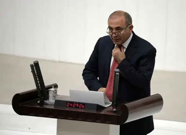 Gürsel Tekin: 'Biz olayların tarafı değiliz, sonucuyuz'