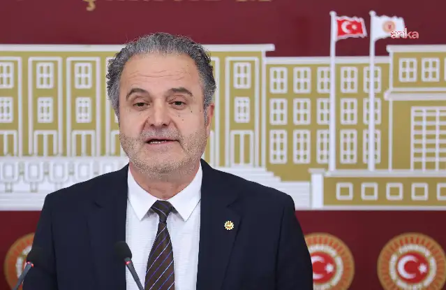 İskender Bayhan: Aliağa'daki gemi söküm tersaneleri işçiler için "cehennem"