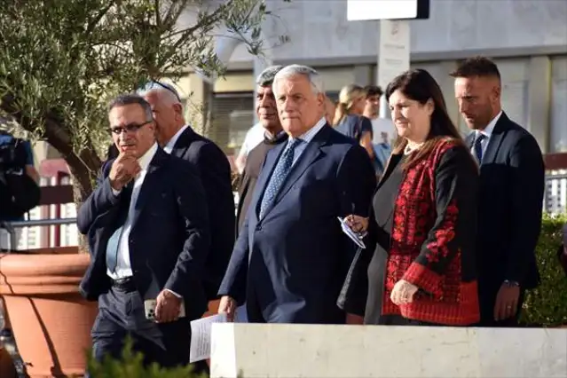 İtalya ve Filistin dışişleri bakanları Roma'da görüştü