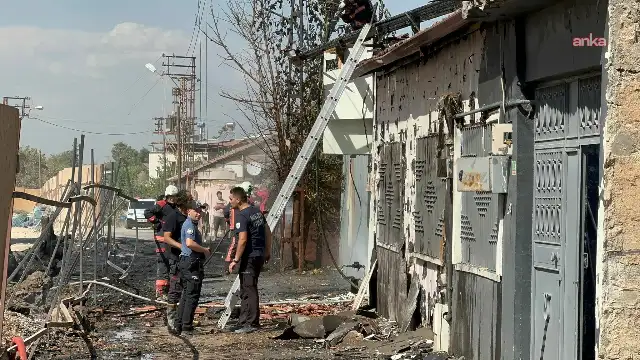 Malatya’da TOKİ şantiyesindeki yangın iki eve sıçradı