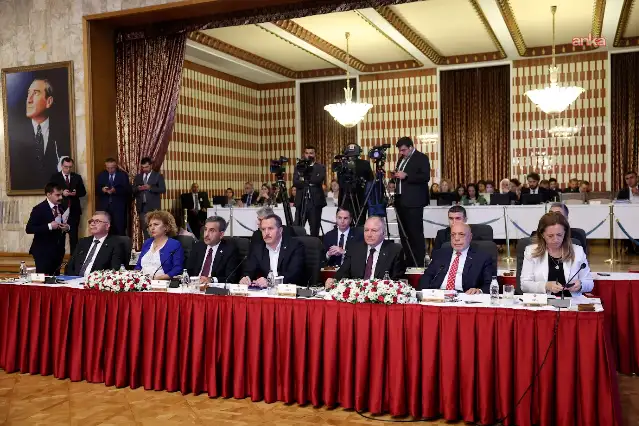 Memur-Sen Başkanı: Terör mağdurlarının acısı politize edilmemeli