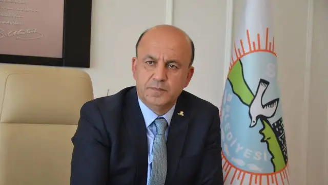 Sinop Belediye Başkanı Metin Gürbüz’den "parti değiştiriyor" iddialarına suç duyurusu