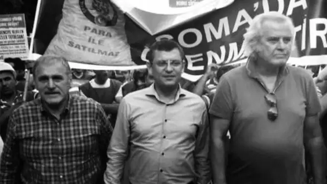 Özel'den Tarık Akan anması: Adaletin yanında duran gerçek bir aydındı