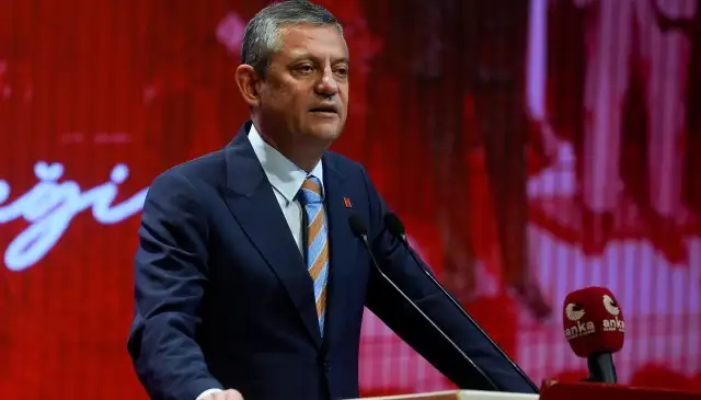 Özgür Özel: Geleceğin iktidar partisine darbe yapmaya çalışıyorlar