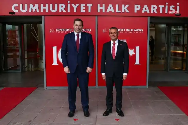 Almanya Şansölye Yardımcısı Klingbeil'den Özgür Özel'e dayanışma mesajı
