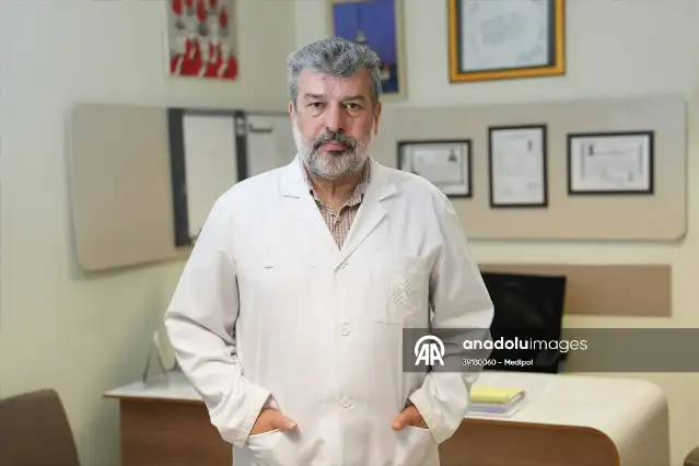 Prof. Dr. Lütfü Hanoğlu: Alzheimer'ın seyri erken tanı ve yeni tedavilerle yavaşlatılabilir