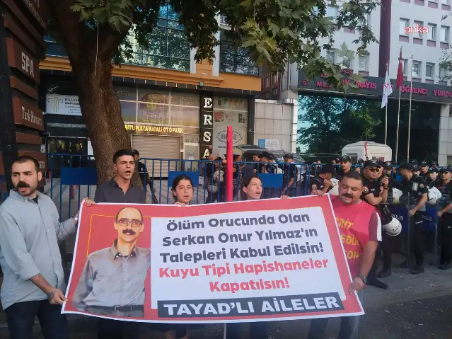 TAYAD'lı üyelere gözaltı