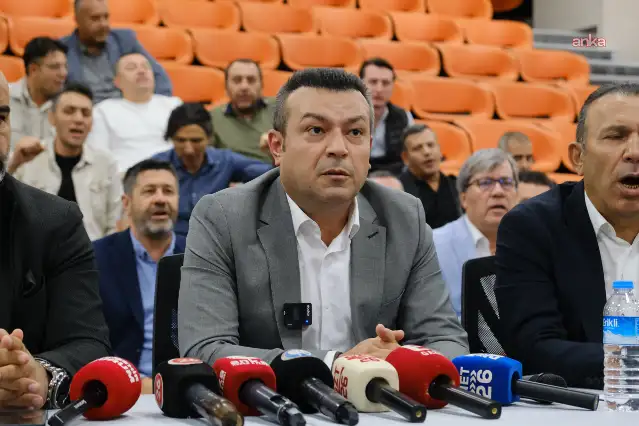 Tekgıda-İş Sendikası, ETİ Gıda fabrikasında işten çıkarılan işçilerin anlaşmalı olarak isten çıktığını açıkladı