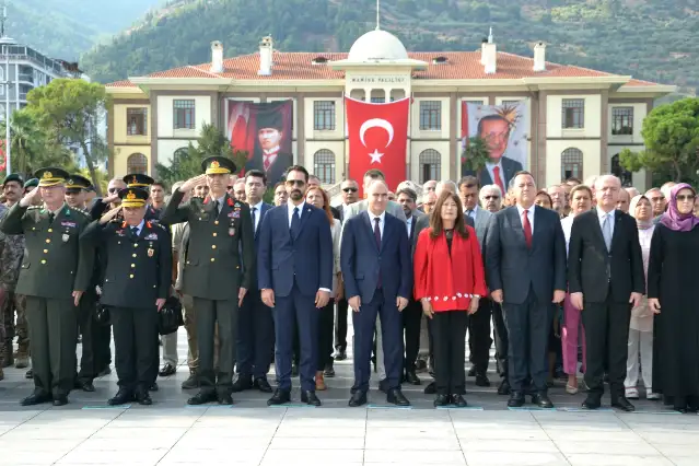 Manisa'nın düşman işgalinden kurtuluşunun 103. yılı törenlerle kutlandı