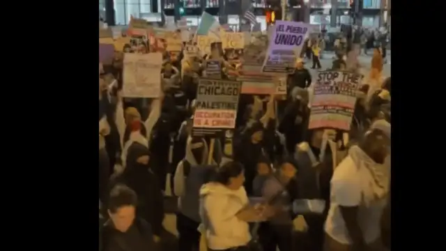 Chicago'da Trump'ın Ulusal Muhafız gönderme kararı protesto edildi