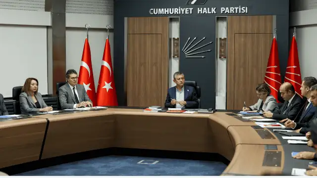 CHP MYK toplandı: Bu suçlamalar hukuken açıklanamaz; casus varsa AKP'nin kendisidir