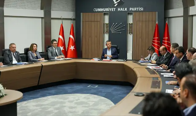 CHP MYK'da kurultay davası ele alındı: PM 23 Ekim Perşembe günü toplanacak