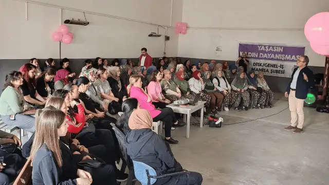 DİSK Genel-İş Manisa Şubesi'nden kadın işçilere meme kanseri farkındalık eğitimi