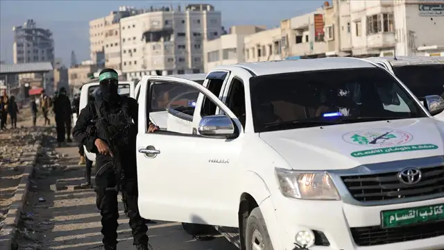 Hamas, Gazze'deki tüm sağ İsrailli esirleri Kızılhaç'a teslim etti