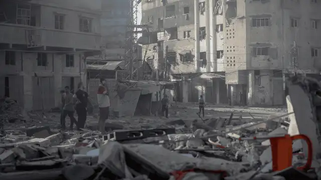 İsrail’in Gazze’ye düzenlediği saldırıda en az iki Filistinli hayatını kaybetti