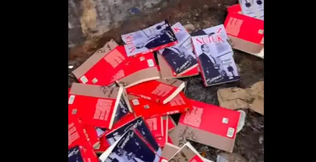 Lisenin çöp tenekesine Nutuk kitapları atıldı CHP'li Özalper gösterdi: Neden susuyorsunuz?