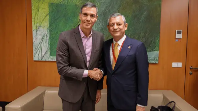Özgür Özel, İspanya Başbakanı Sanchez ile Madrid'de görüştü