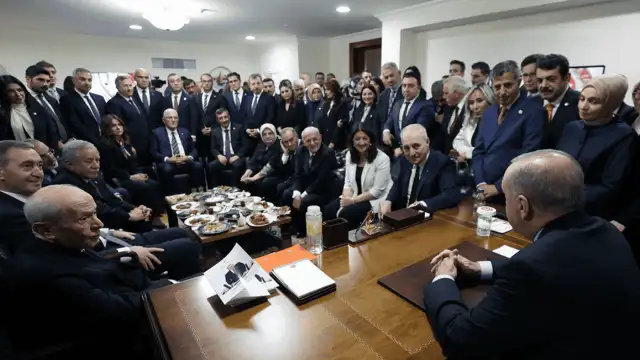 TBMM'deki "mini zirve": Erdoğan, Bahçeli, Bakırhan ve Dervişoğlu bir araya geldi