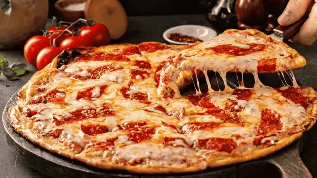 Pizza yediler, hastanelik oldular: Cizre'de 1 kişi öldü, soruşturma başladı