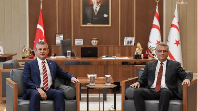 Özgür Özel, KKTC Cumhurbaşkanı Tufan Erhürman’ı ziyaret etti