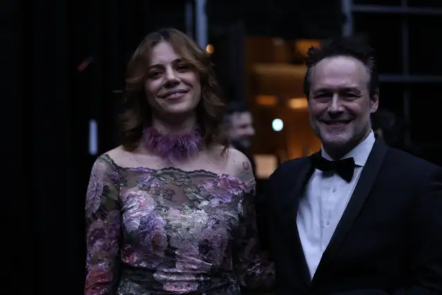 Mezzosoprano Deniz Uzun, İDSO ile AKM'de konser verdi