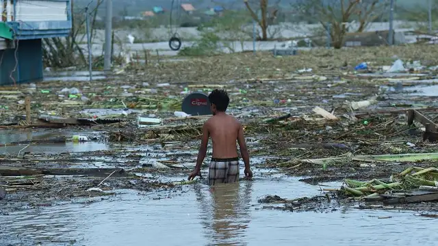 Filipinler'de Kalmaegi Tayfunu: Can kaybı 66'ya yükseldi