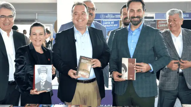 Türkiye’deki yazarların adresi Manisa 8.Kitap Fuarı oldu