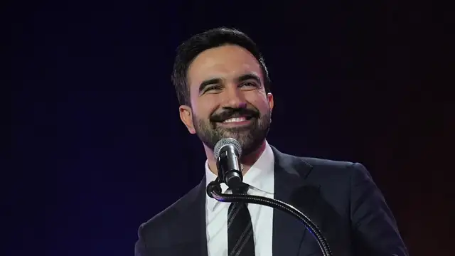 New York Belediye Başkan adayı Zohran Mamdani, sandıktan zaferle çıktı