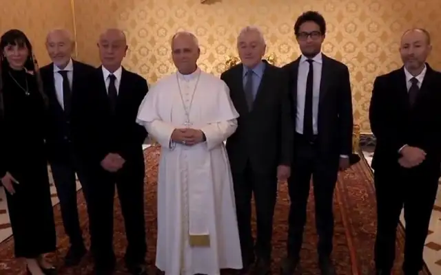 Papa, ünlü aktör Robert De Niro ile görüştü