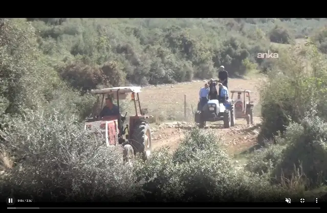 Osmaniye'de köylüler taş ocağına karşı traktörlü eylem düzenledi