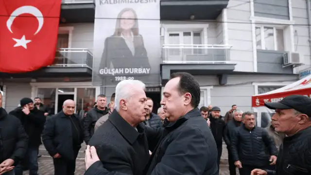 Gülşah Durbay vefatının 7'inci gününde anıldı: Zeytin fidanı dağıtıldı