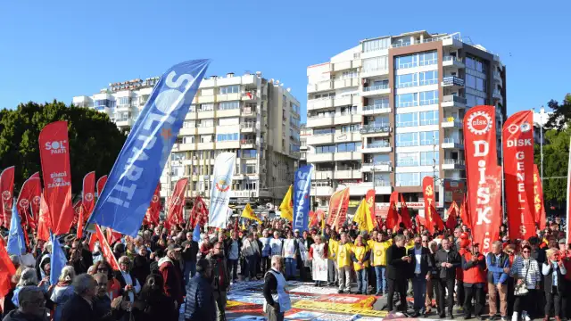 Antalya’da “Halktan, Emekten Yana Bütçe” yürüyüşü: Bu bütçe savaşın ve sermayenin bütçesi