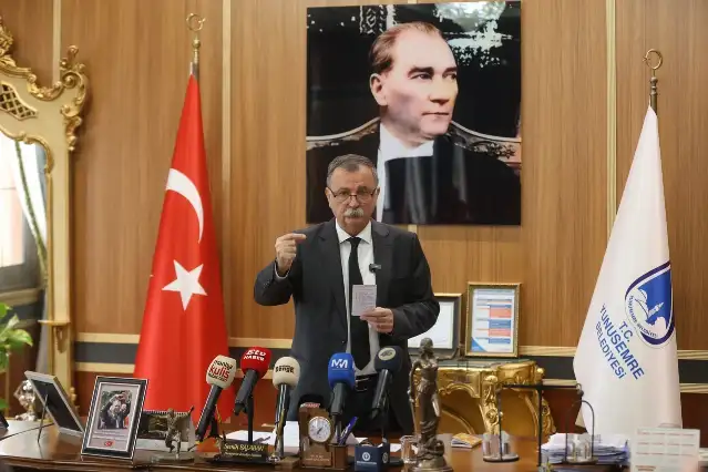 Yunusemre Belediye Başkanı Balaban, fazla işçi alımı iddialarına sayılarla yanıt verdi