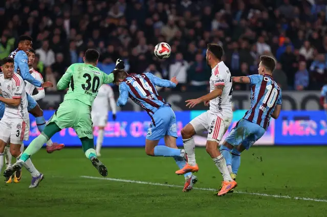 Trabzonspor ile Beşiktaş 3-3 berabere kaldı