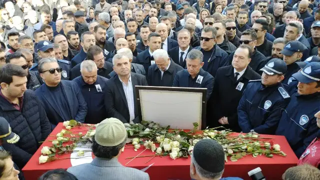 Gülşah Durbay için Hatuniye Camisi'nde cenaze töreni düzenlendi