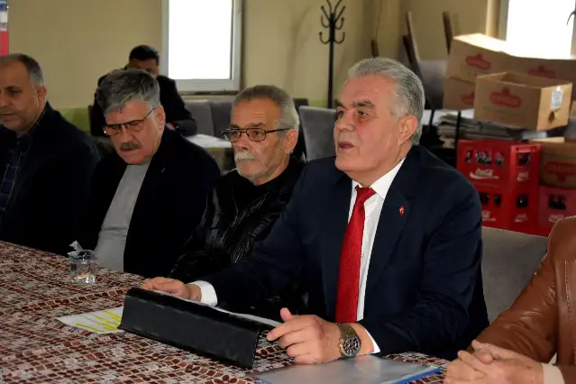 Manisalı kamyonculardan ekonomi feryadı: Bu olumsuz tabloya ne fren dayanır, ne de yürek