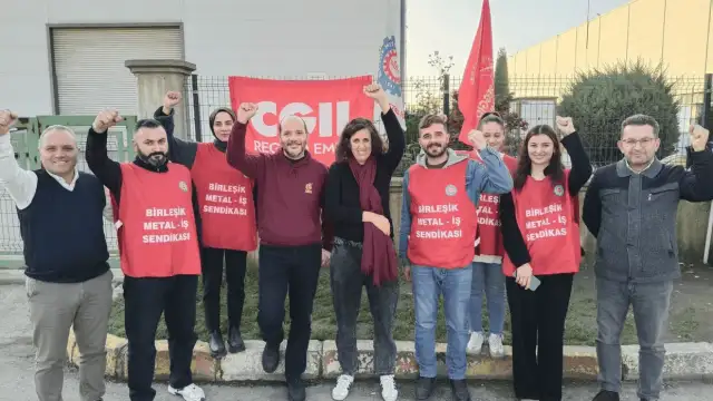 Hendek'te 132 gündür eylemde olan SAG Hidrolik işçilerine İtalyan sendikacılardan destek ziyareti