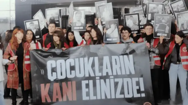 MESEM protestosuna 16 tutuklama: Kırmızı boya 'mala zarar' sayıldı