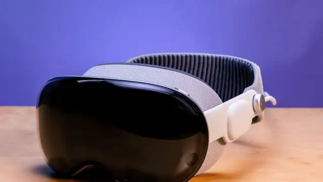 Vision Pro'nun satışları dibe vurdu: Apple üretimi durdurdu