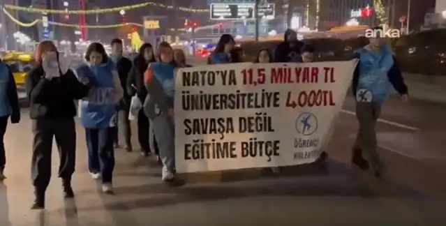 Öğrenciler burs ve kredi zammını protesto etti: 7 kişi gözaltına alındı