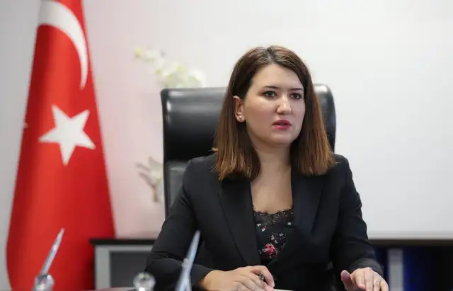 Gökçe Gökçen, Barış Akademisyenleri'nin yargı sürecini Meclis gündemine taşıdı