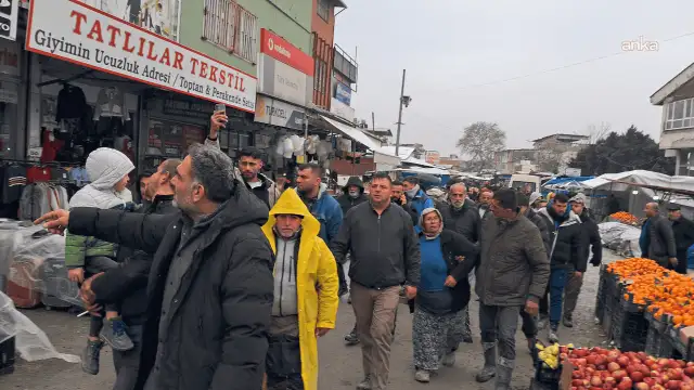 Hatay'daki Perşembe Pazarı esnafı: Eve ekmek nasıl götüreceğiz?