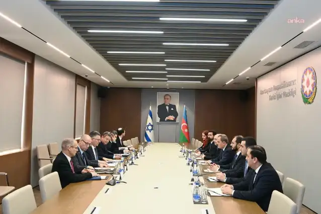 İsrail ve Azerbaycan'dan “stratejik ortaklık” mesajı: İsrail Dışişleri Bakanı Sa'ar Bakü'de temaslarda bulundu