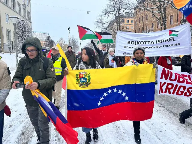 İsveç'te ABD’nin Venezuela ve İsrail’in Gazze saldırıları protesto edildi