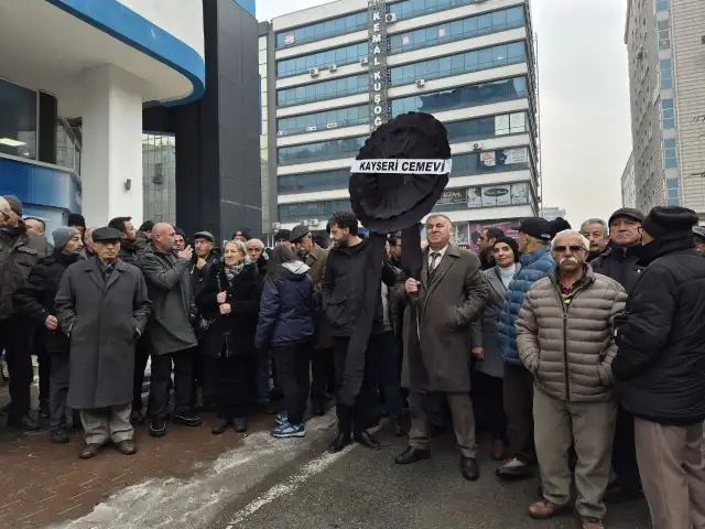 Alevi kurumlarından CHP Kayseri İl Başkanlığına siyah çelenk: Amacımız karalama değil, yanlışın düzeltilmesidir