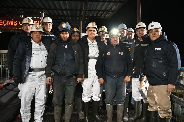 Manisa Valisi Özkan, 2026’ya Soma’daki madencilerle girdi