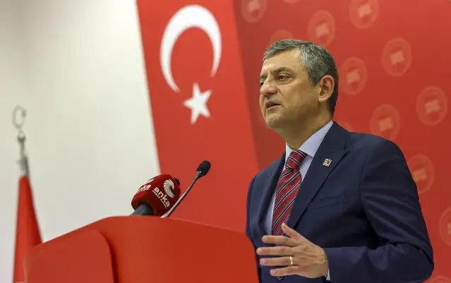 Özgür Özel’den Suriye açıklaması: Türkiye müzakereden ve diplomasiden yana tutum almalı