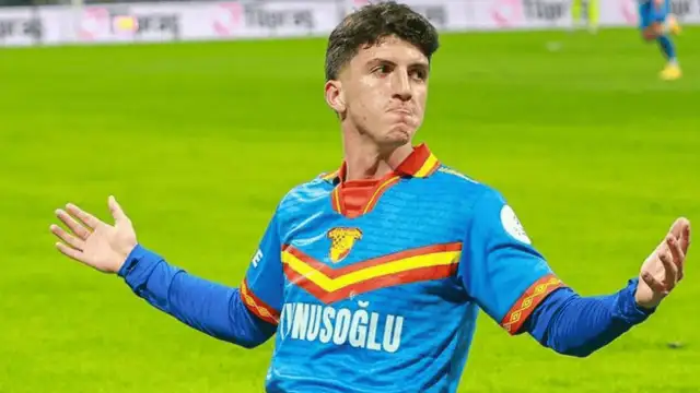 Fenerbahçe ve Trabzonspor Göztepe'nin yıldızı Taha Altıkardeş'in peşinde