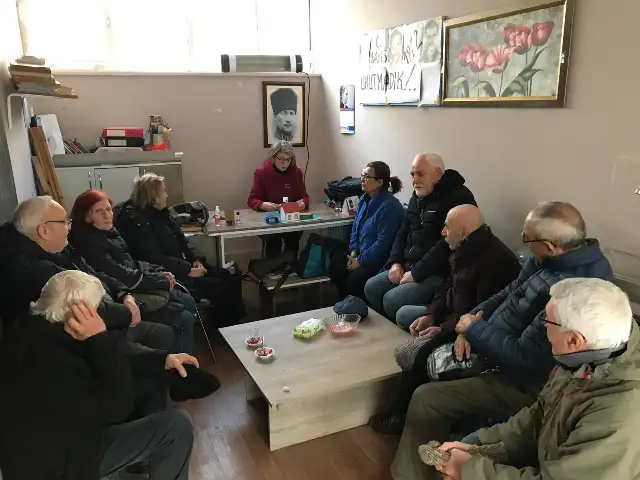 Tüm Emeklilerin Sendikası Bandırma Şubesi ekonomik koşulları protesto etti