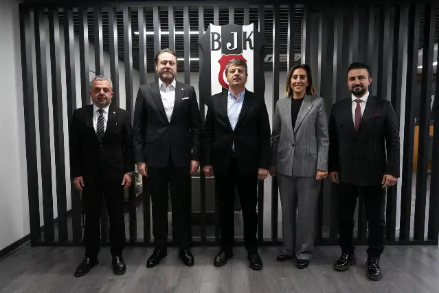 Abdurrahman Tutdere’den Beşiktaş'a, deprem sonrası dayanışma için teşekkür ziyareti